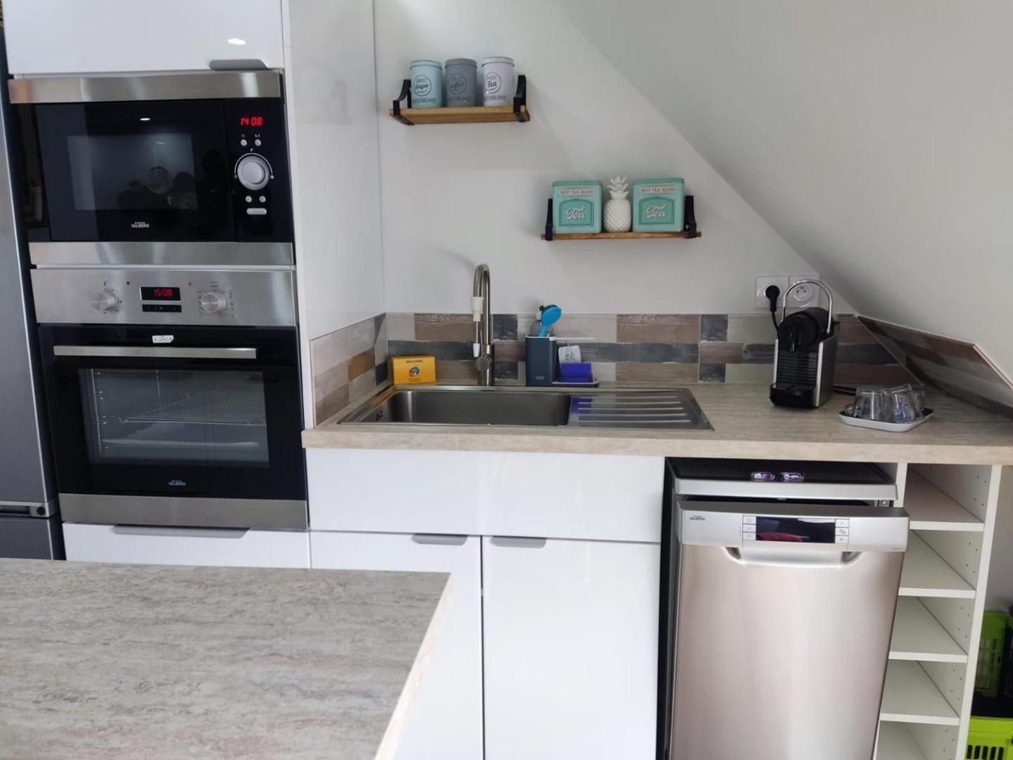 Chez Soline - Le Duplex Climatise อองบวส ภายนอก รูปภาพ