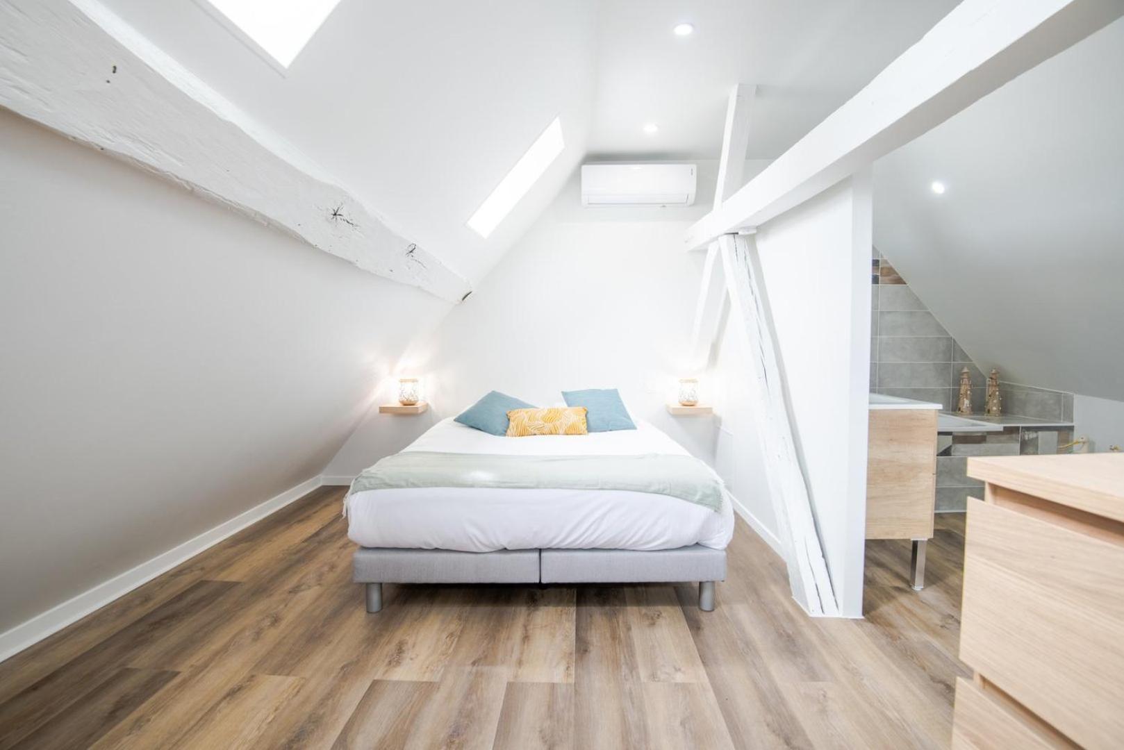 Chez Soline - Le Duplex Climatise อองบวส ภายนอก รูปภาพ